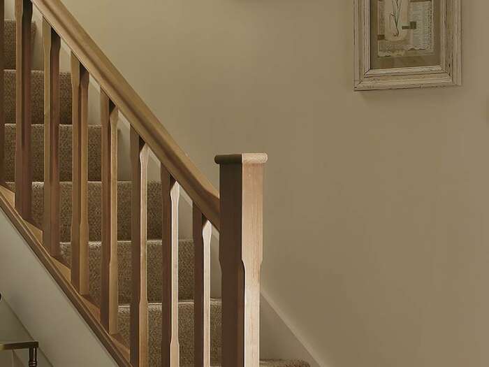 Cheshire Mouldings Benchmark Oak Low Profile Newel Cap - Image 3