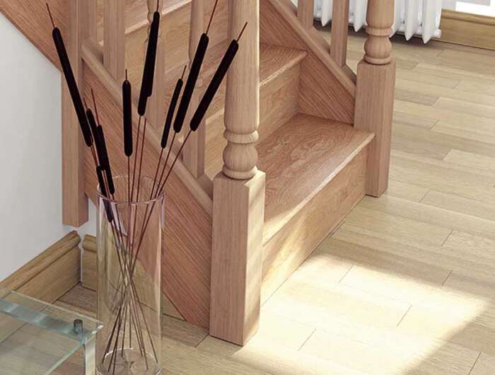 Cheshire Mouldings Benchmark Oak Newel Base - Image 2